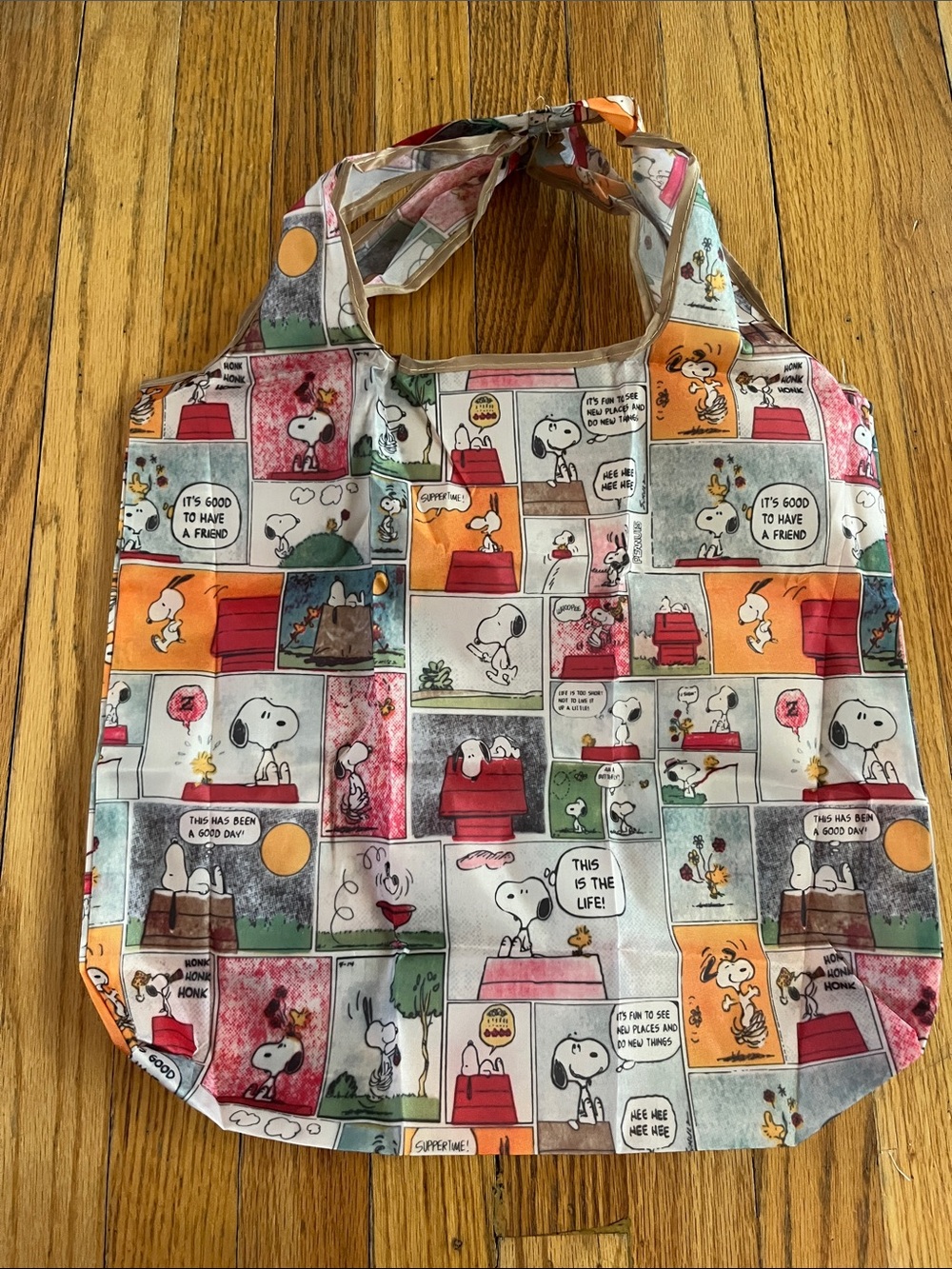 Snoopy Comic Print Reusable Tote Bag in Multi-Color